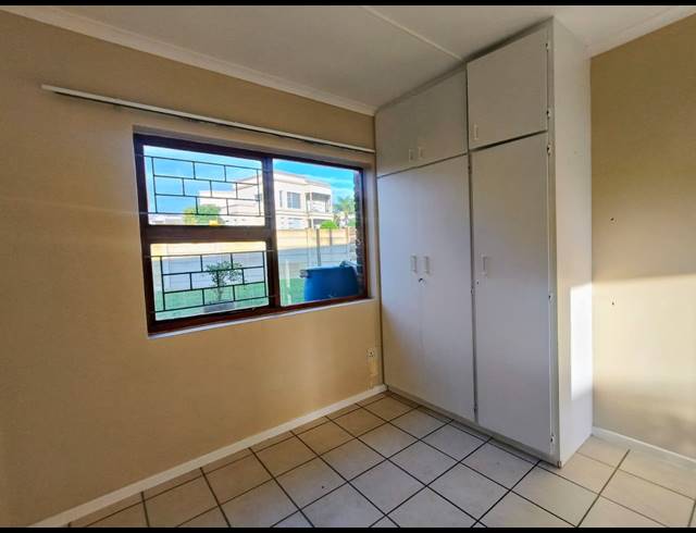 3 BEDROOM HOUSE FOR SALE IN WAVECREST